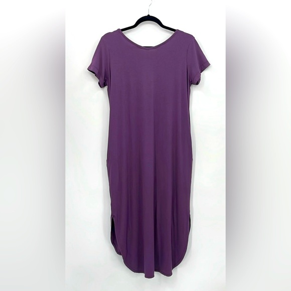 LOST IN LAYERS Oversized Dress - Picture 2 of 2